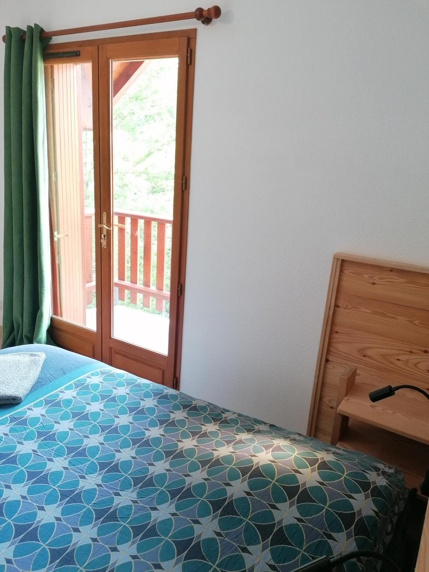 T3 Au Plan D'Eau D'Embrun Avec Garage Et Terrasseアパートメント 部屋 写真
